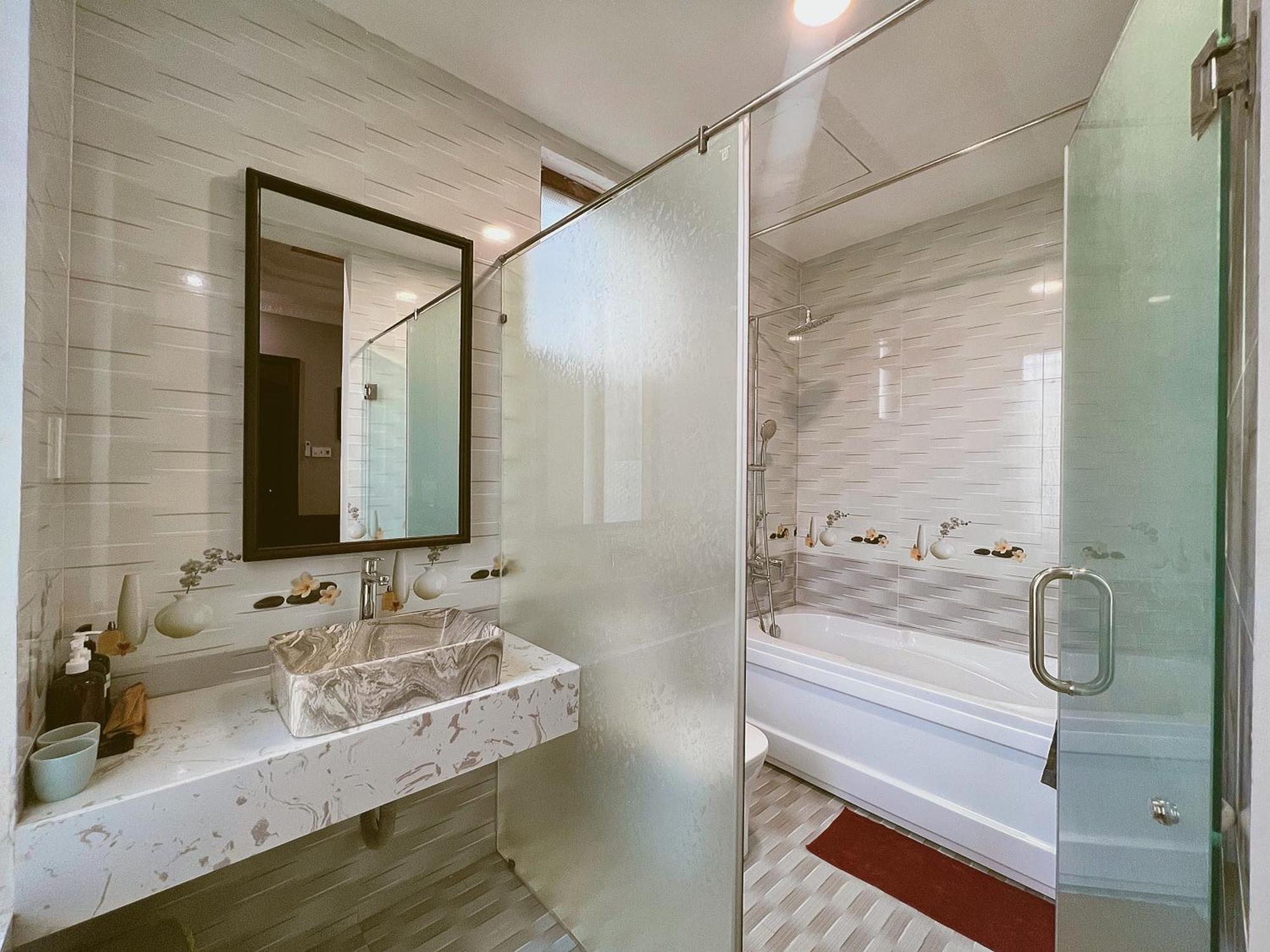 Huenam Residence Luaran gambar